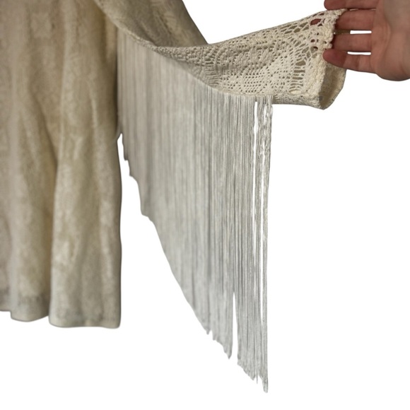 NWT Idyllwind by Miranda Lambert Ivory White Lace Midi Dress with Fringe Sleeves - Picture 3 of 11